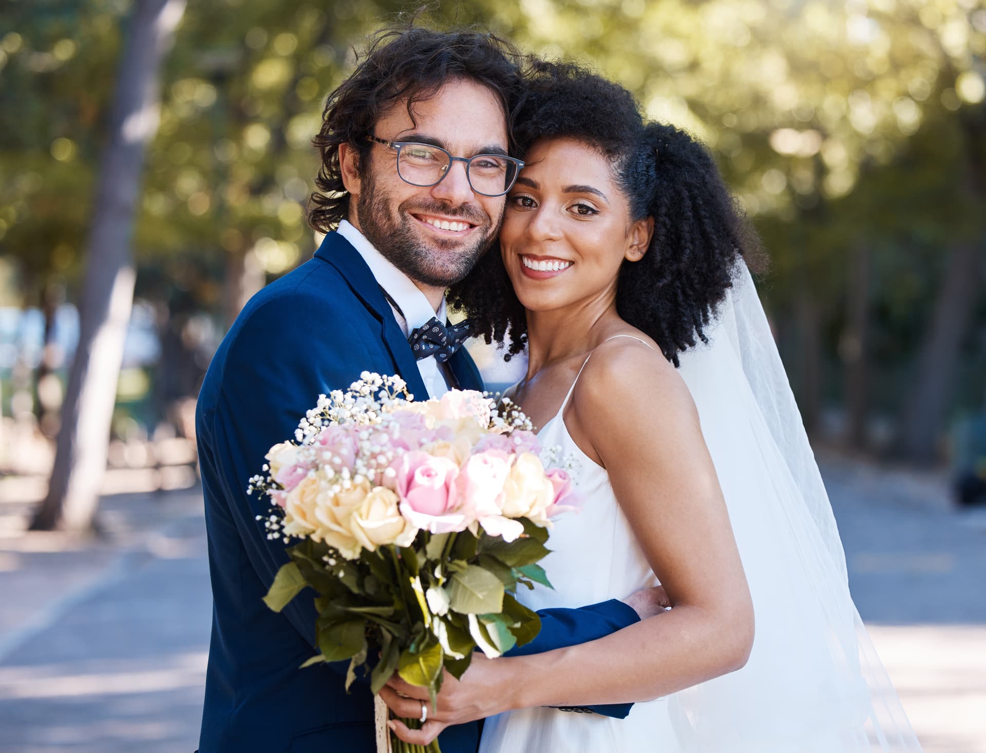happy couple celebrate wedding outdoors with flowe 2026 01 09 09 52 22 utc (1)